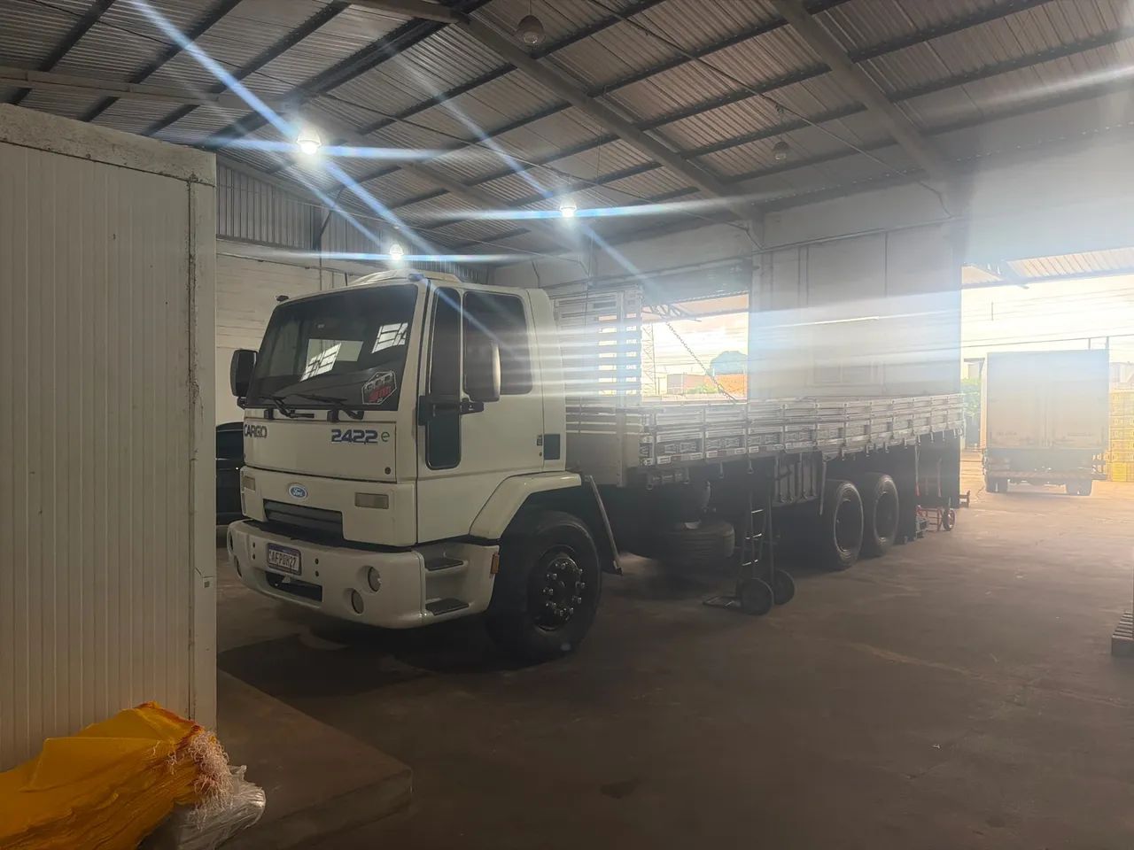 Ford cargo 2422 e - Foto 2