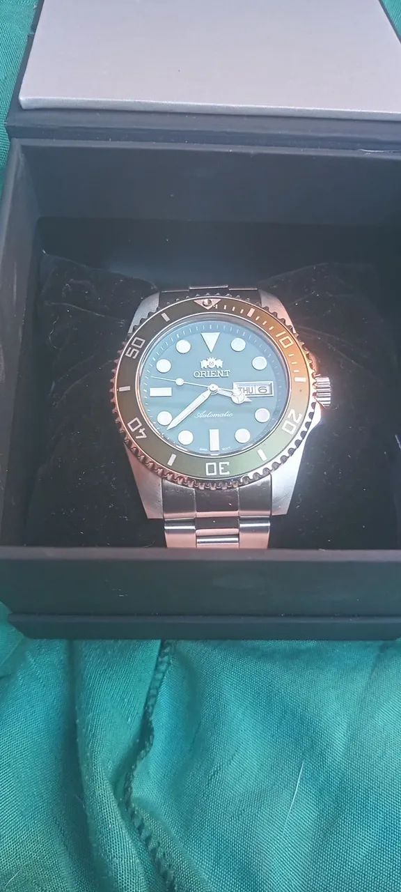 Relógio orient submariner