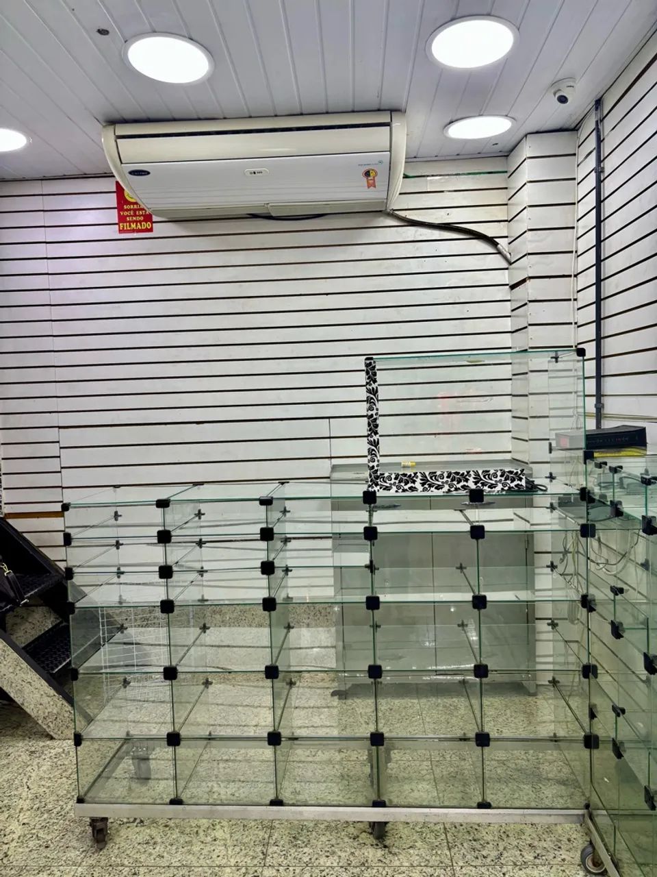Balcões de vidro com divisórias - Foto 4