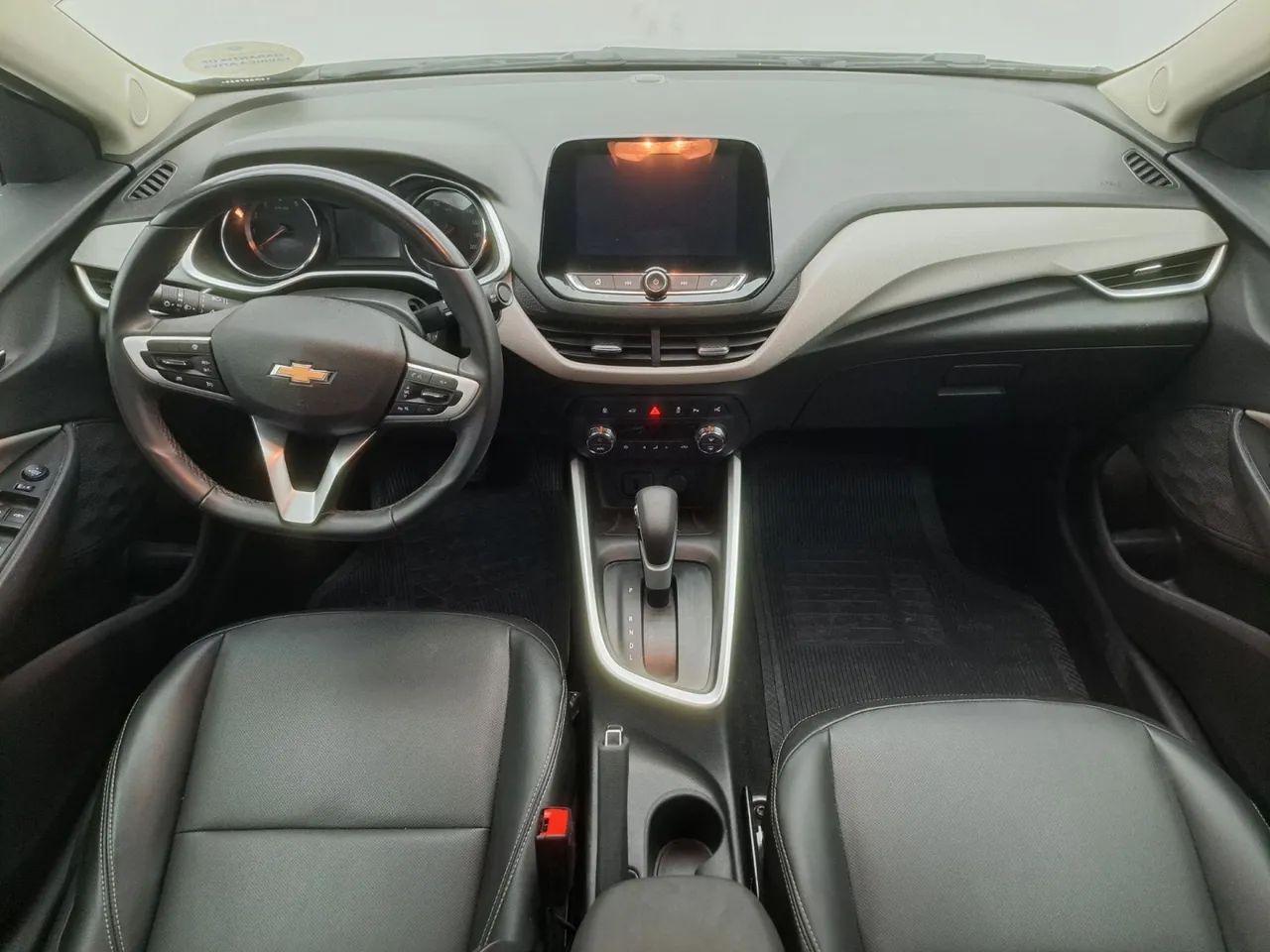 Chevrolet Onix Hatch Premier 1.0 12V TB Flex Aut. 4P, foto 15 de 18