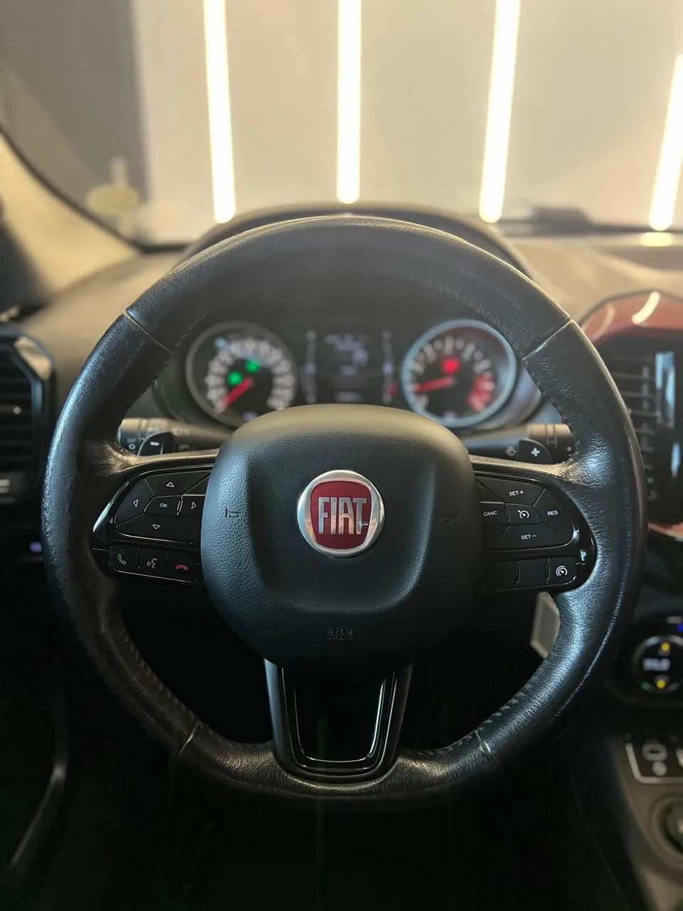 Fiat Toro Freedom 1.8 16V Flex Aut. 2018 - Foto 4