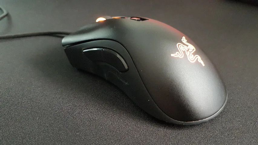 Mouse Razer Deathadder V2 - Foto 5