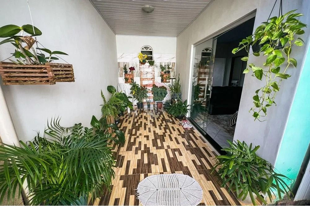 CASA COM PONTO COMERCIALNA URBIS III - Foto 3