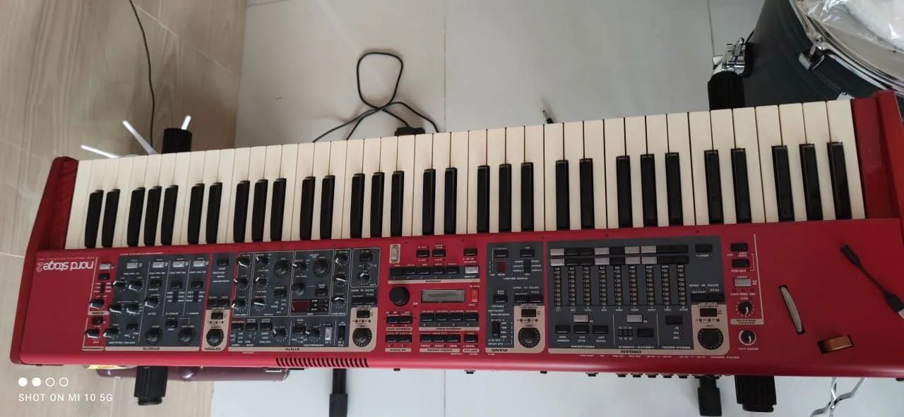 Nord Stag 2 teclado  - Foto 3