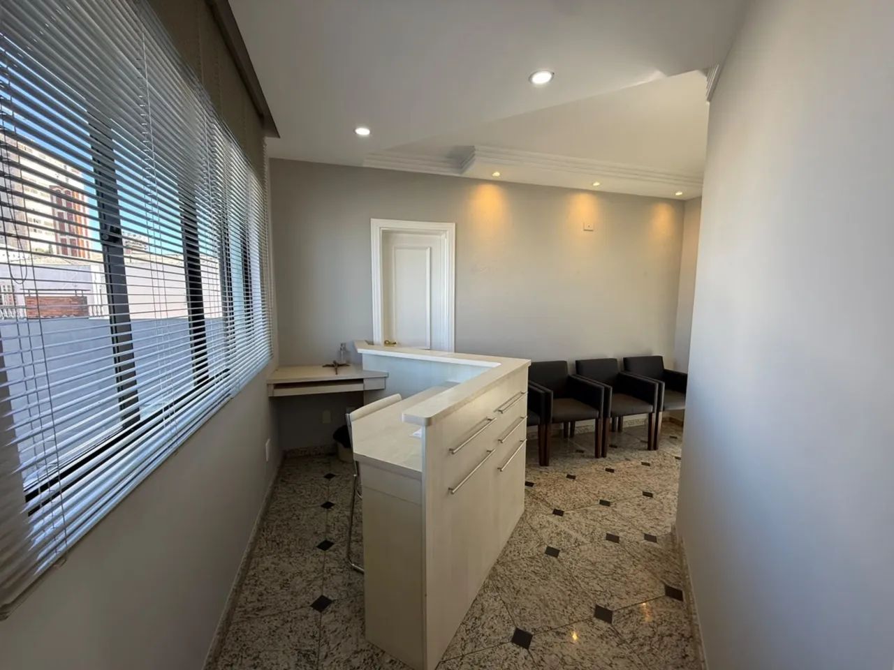 SALA COMERCIAL À VENDA NO CENTRO - Foto 5