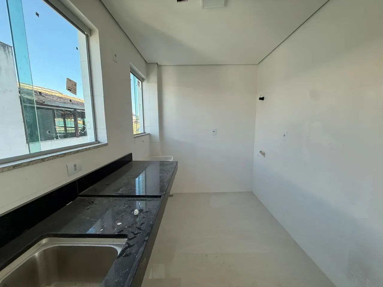 Apartamento de 75m² com 2 quartos 1 banheiro 1 vaga - Foto 4