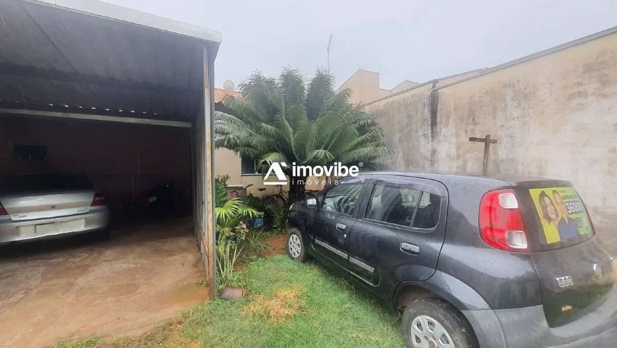 Casa Térrea com 2 Quartos e Suíte, sendo uma suíte, com 100m² Construídos, Excelente local - Foto 4