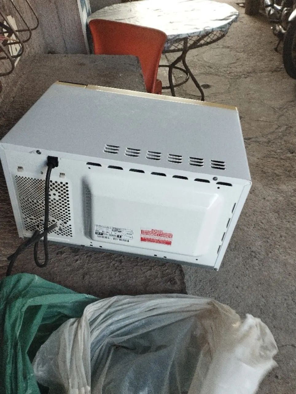 MICROONDAS ELECTROLUX 20 LITROS - Foto 3