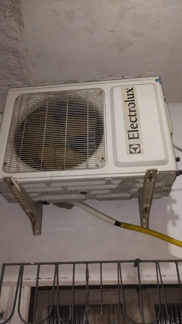 Vende - se 2 ar condicionado split de 9 mil btu