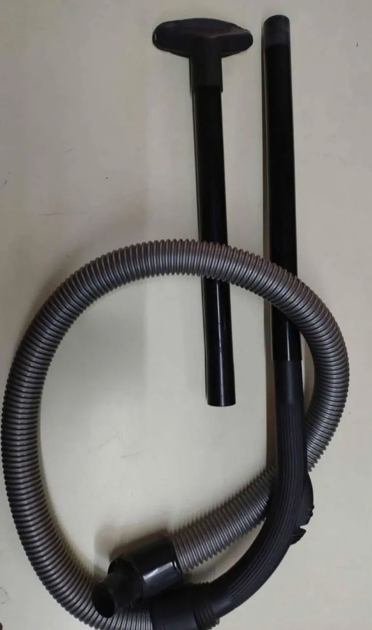 Aspirador Turbo Cyclo 1250W - Liga mas NÃO Faz Sucção + Acessórios - Foto 4