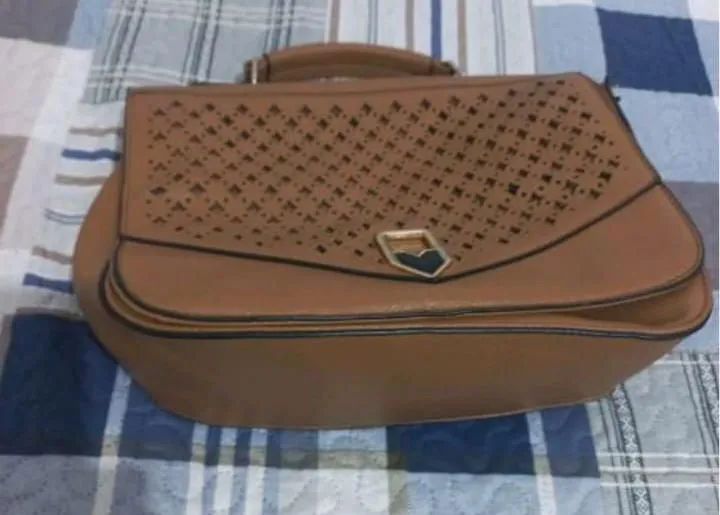 bolsa em couro