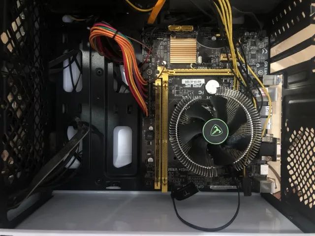 Vende-se CPU Intel G3220 DDR3 (valor negocíavel)  - Foto 3