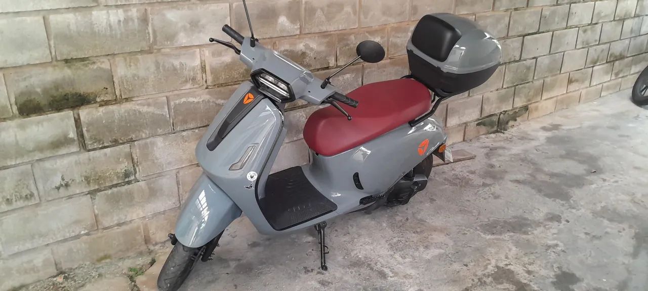 VENDO SCOOTER YADEA ESTADO DE ZERO  - Foto 2