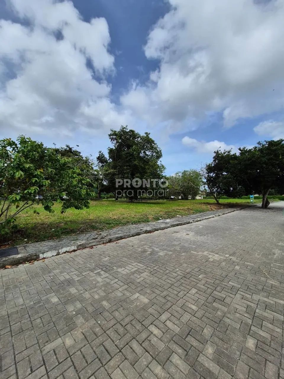 Lote/Terreno/Condomínio em Aldeia dos Camarás