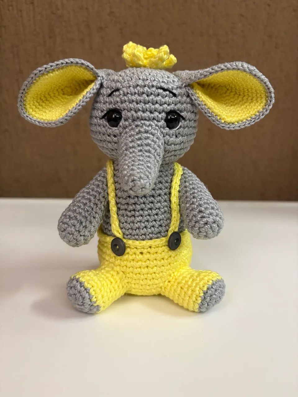 Elefante Amarelo em Crochê Amigurumi Bichinho de Pelúcia 