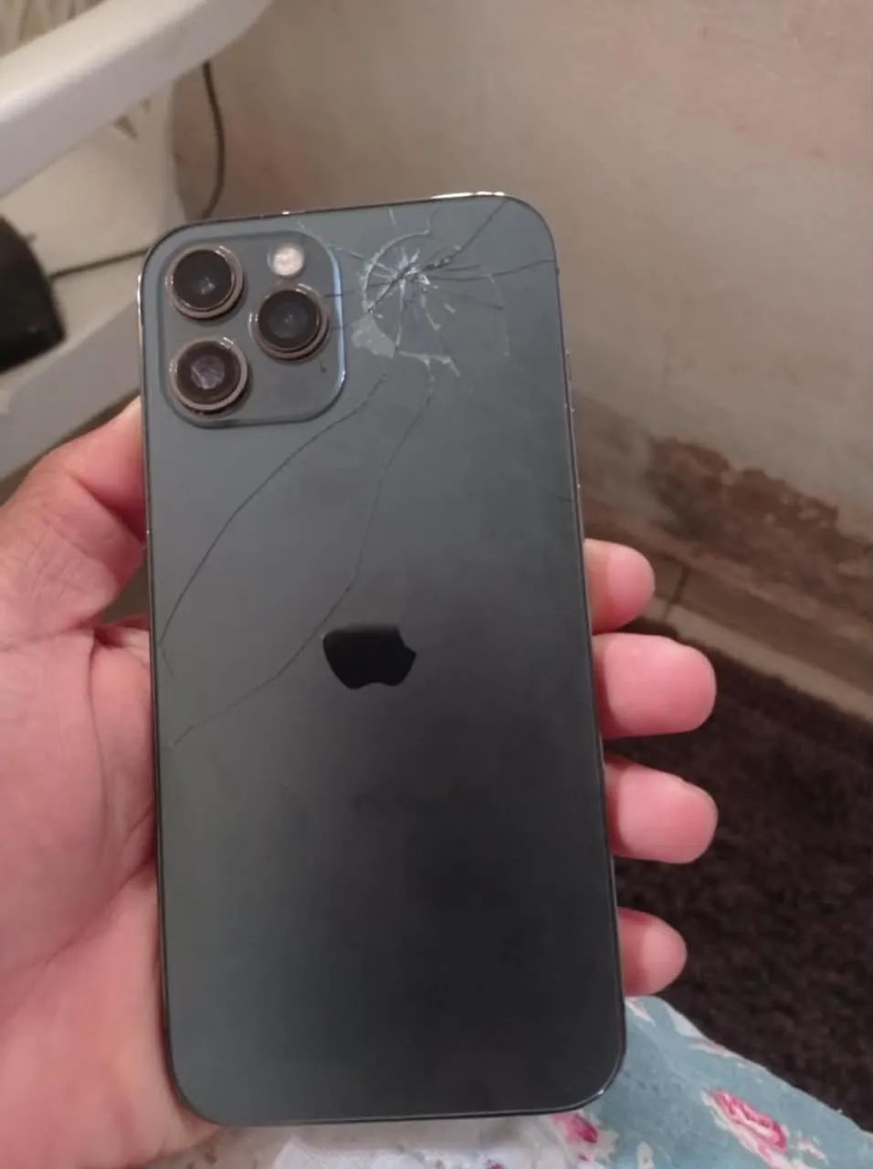 Vende-se iPhone 12 Pro Max 