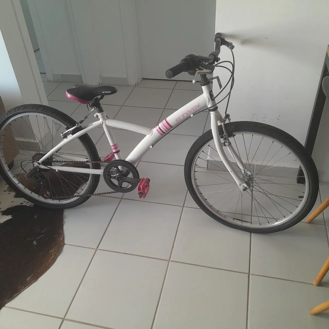 BICICLETA B-TWUIN 24 INFANTIL (com marcha) - Foto 4