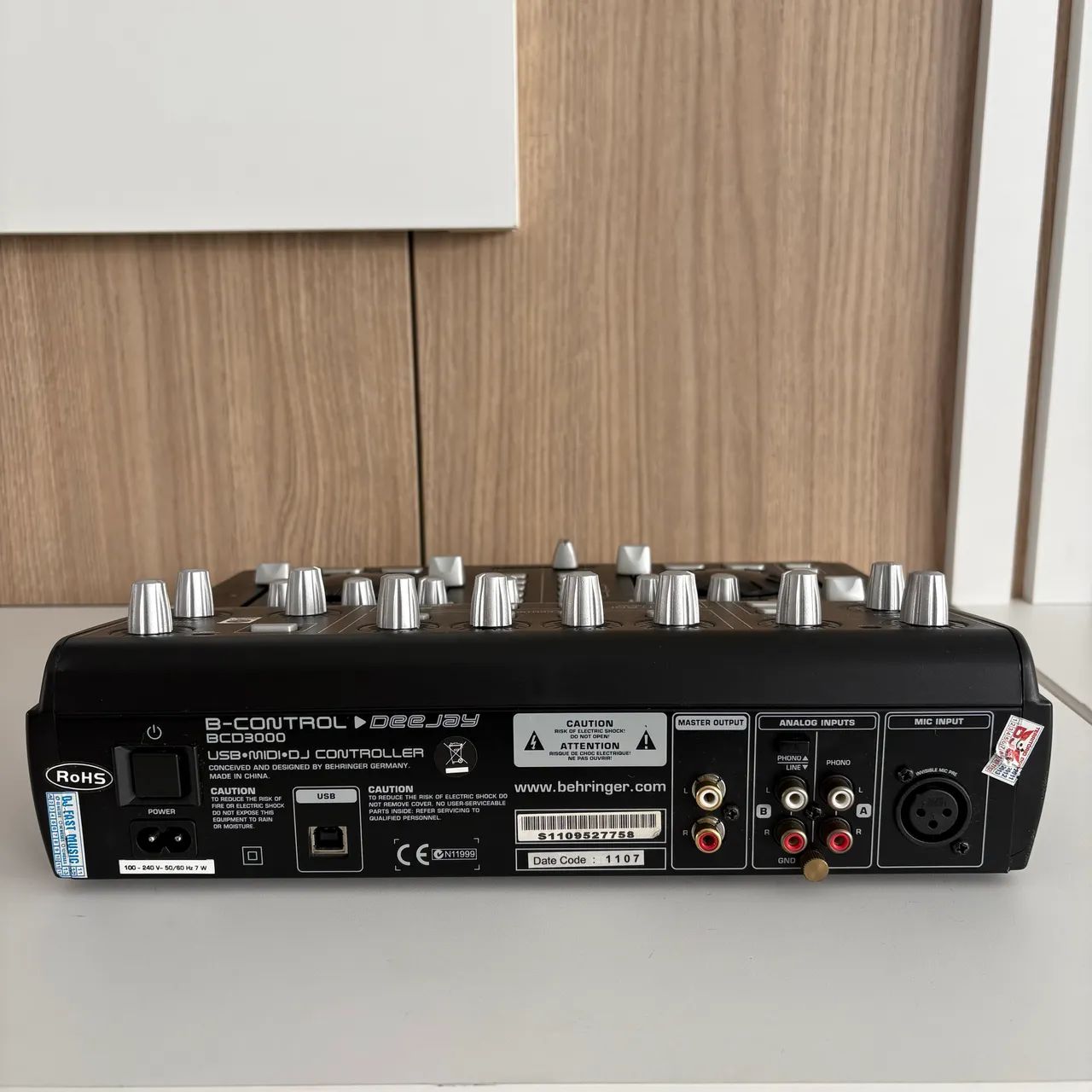 Controladora DJ Behringer BCD3000 - Foto 4