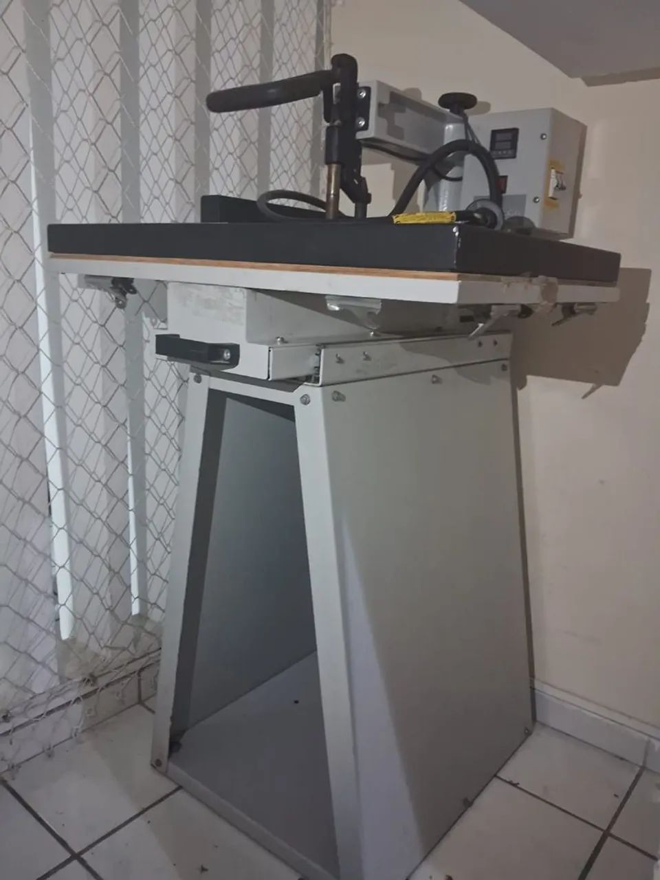 PRENSA TÉRMICA METALNOX EL800 - PROFISSIONAL - 52x72 cm - Foto 2