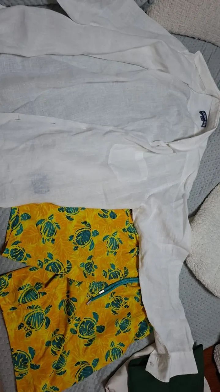 Camiseta longa e shots vilebrequin 