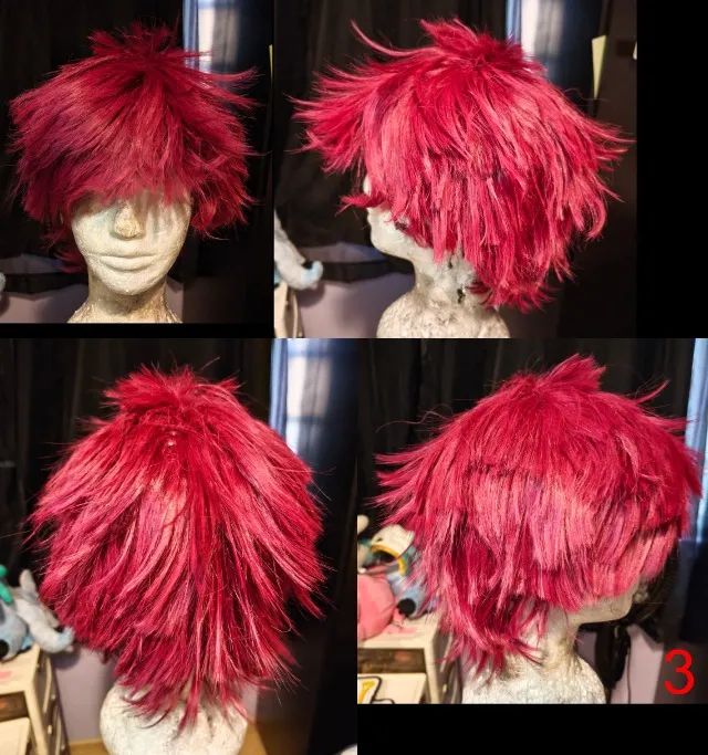 Peruca magenta espetada