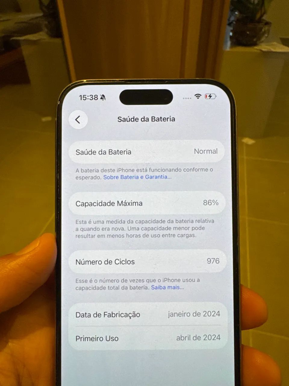 Vendo Iphone 15 pro 256gb - Foto 4