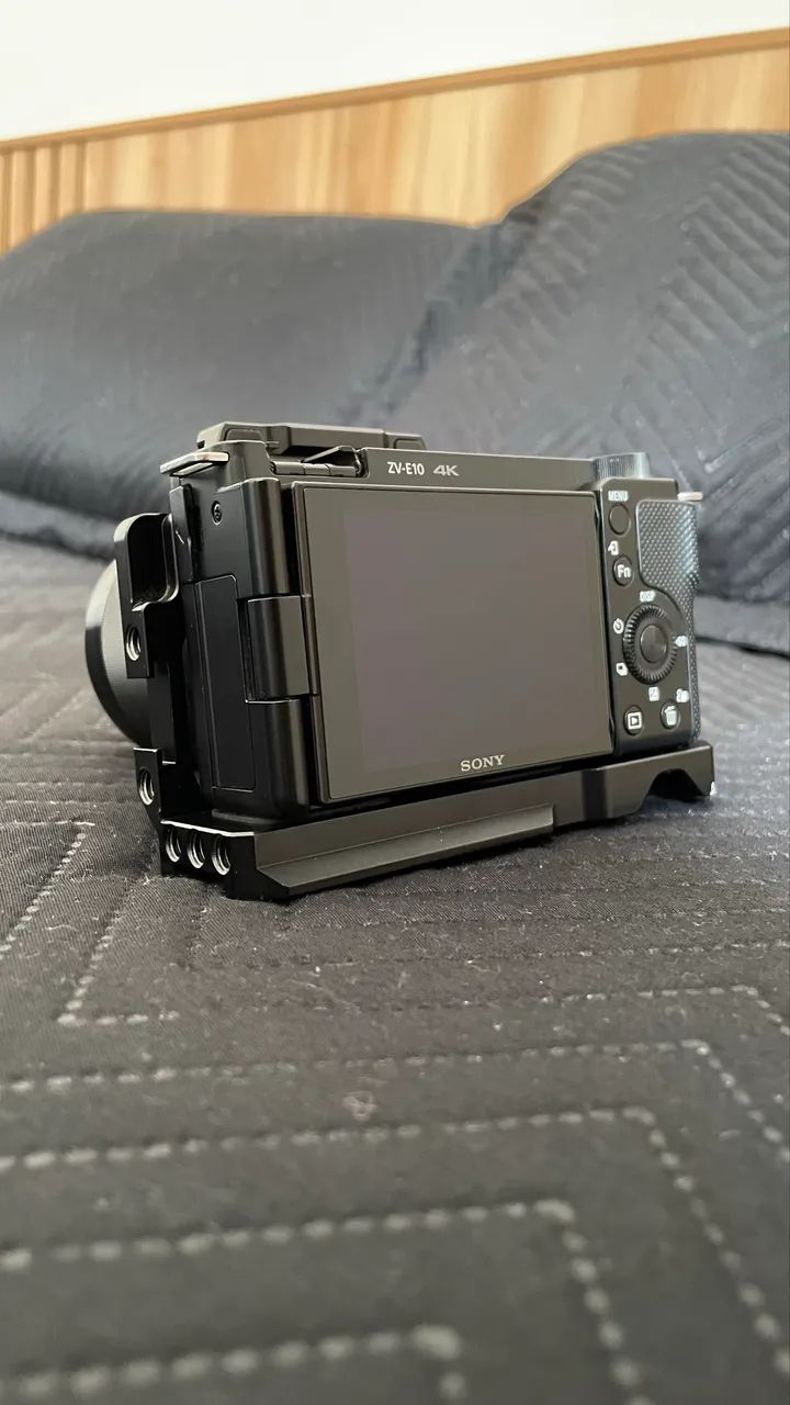 Sony ZV-E10