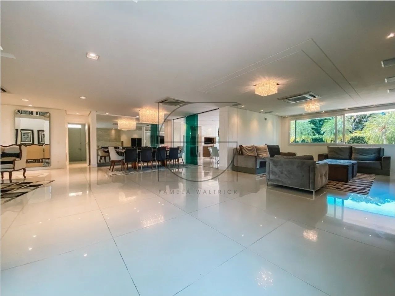 Luxuosa Casa à Venda em Jurerê Internacional - Foto 4