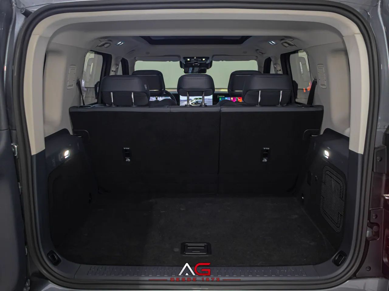 Denza B5 4WD, foto 14 de 20