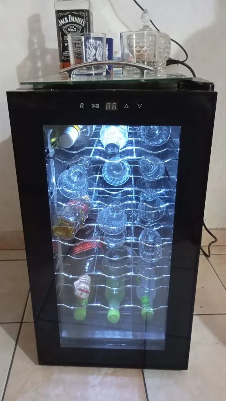 Vendo adega de vinhos - Foto 4