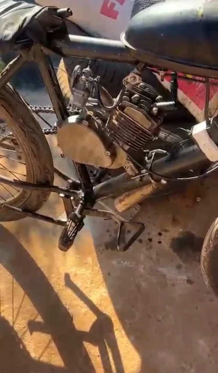 Motora 80cc bateu pegou  - Foto 2