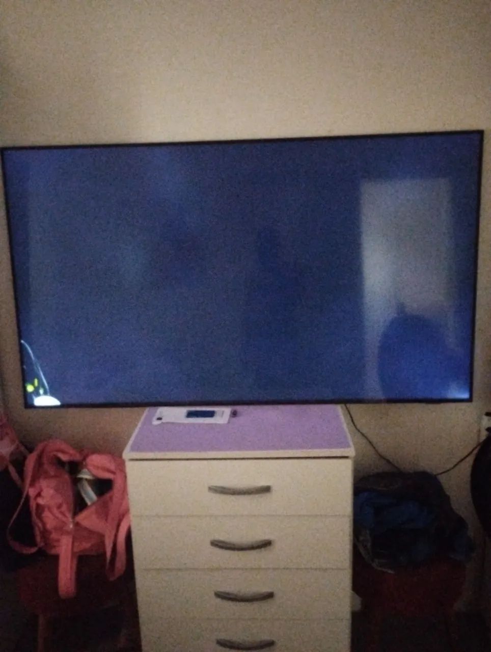 Televisão Samsung 65 polegadas com defeito na tela ideal para retirada de peças 