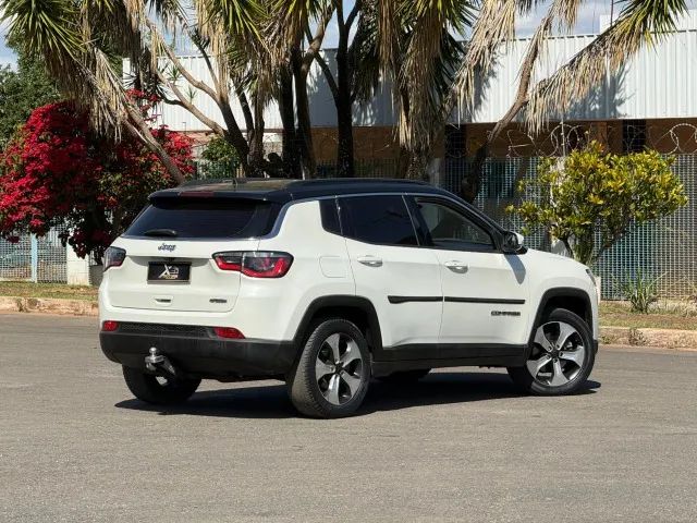 Jeep Compass Longitude 2.0 4X2 Flex 16V Aut. 2017 - Foto 4