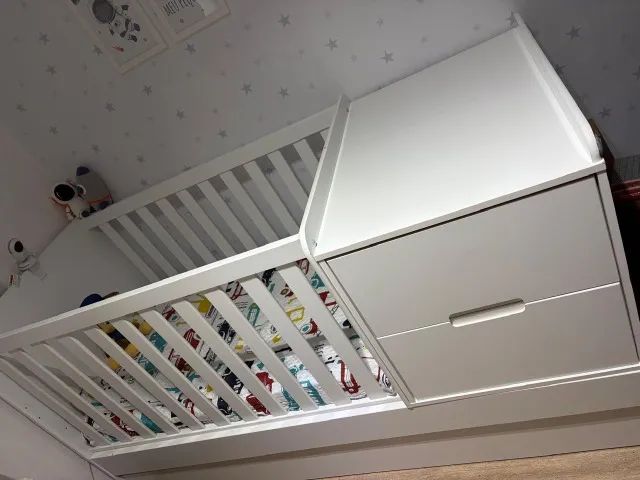 Berço multifuncional com 2 gavetas, cômoda e cama - Branco - Matic - Formare