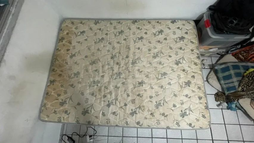 Colchão e cama casal
