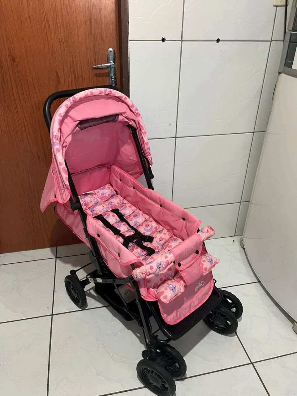 Carrinho de bebê semi Novo  - Foto 2