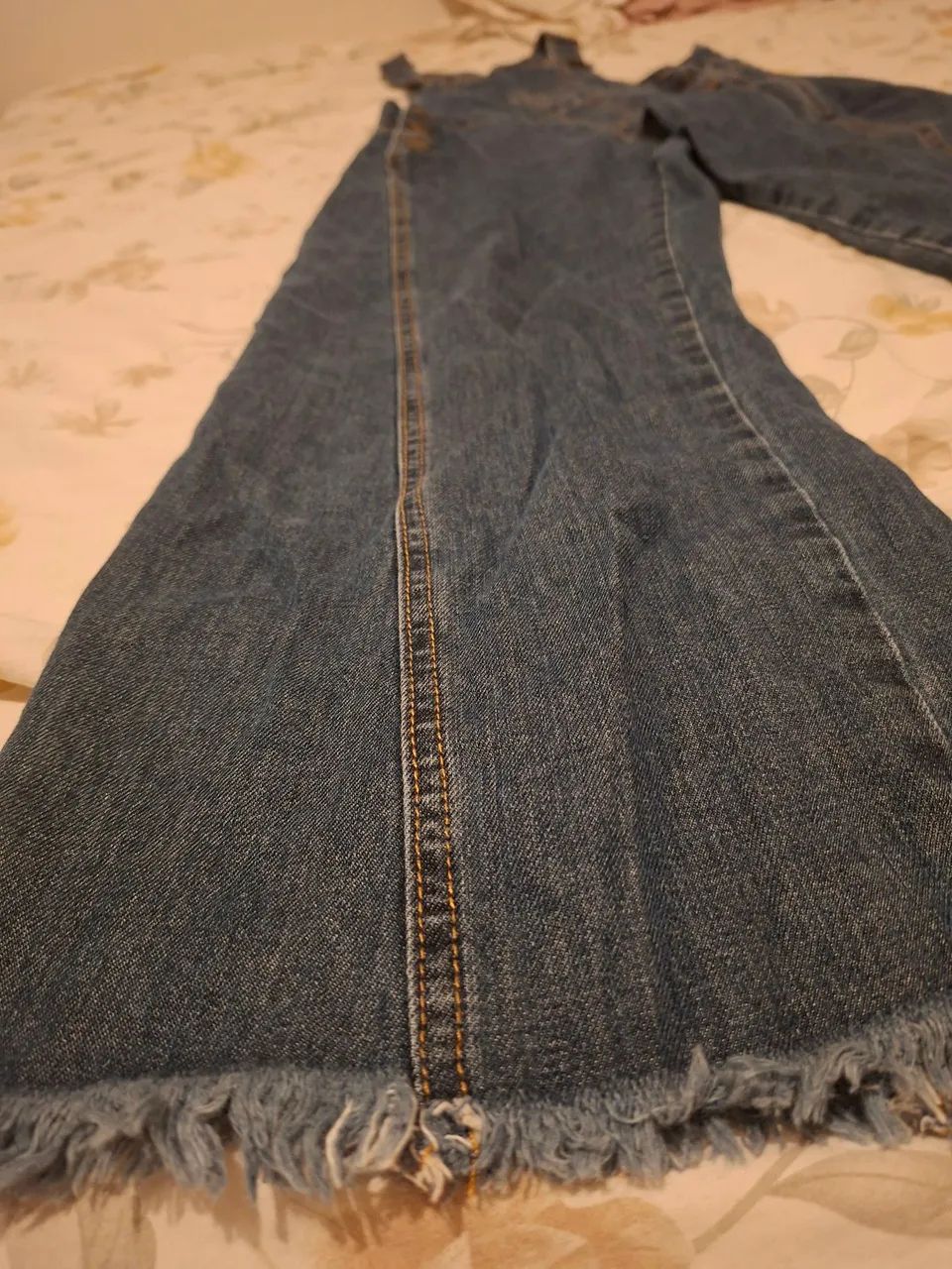 Macacão jeans - roupa original Dzarm  - Foto 2