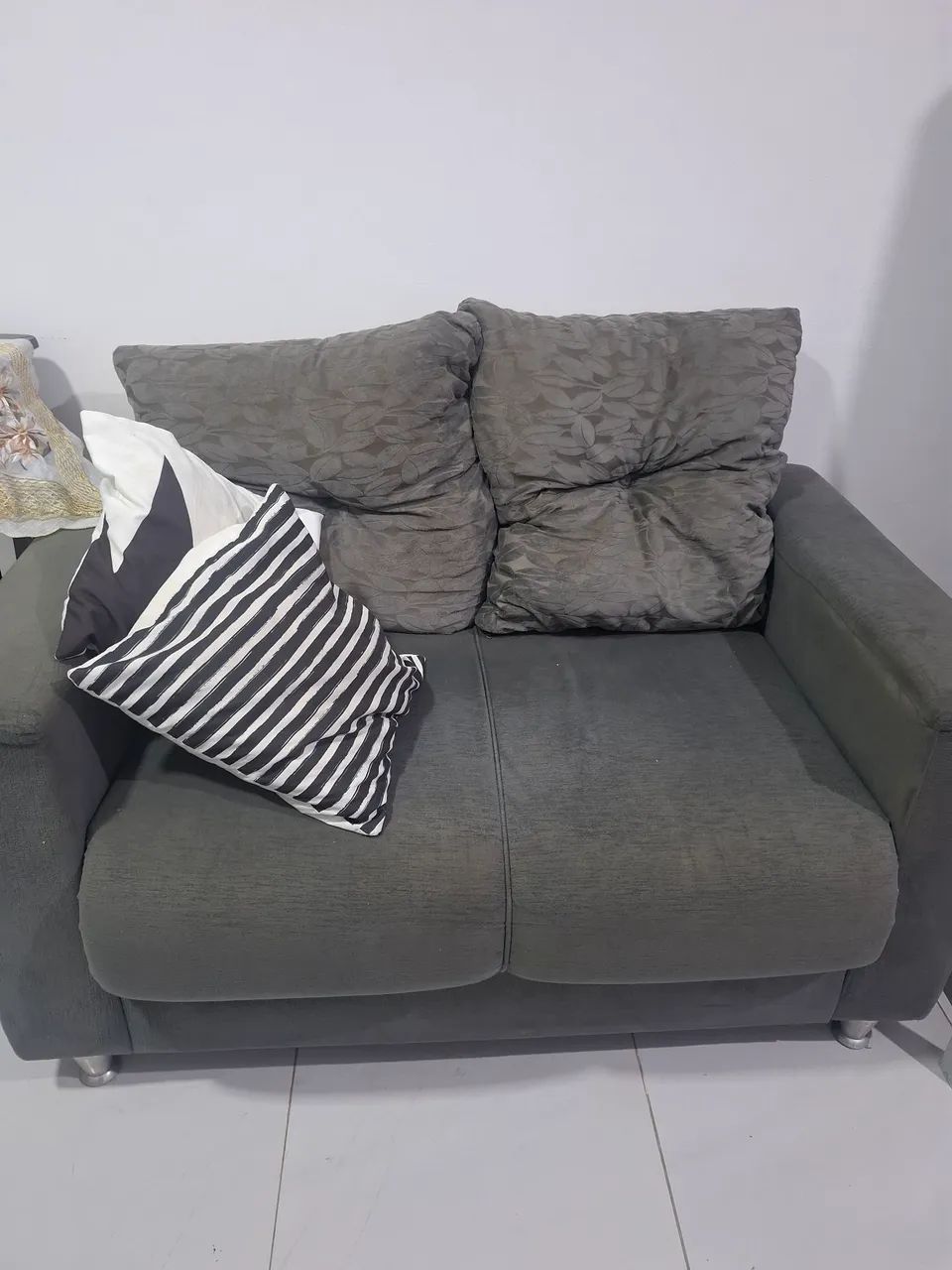 Conjunto de sofá 3 e 2 lugares+puff - Foto 3