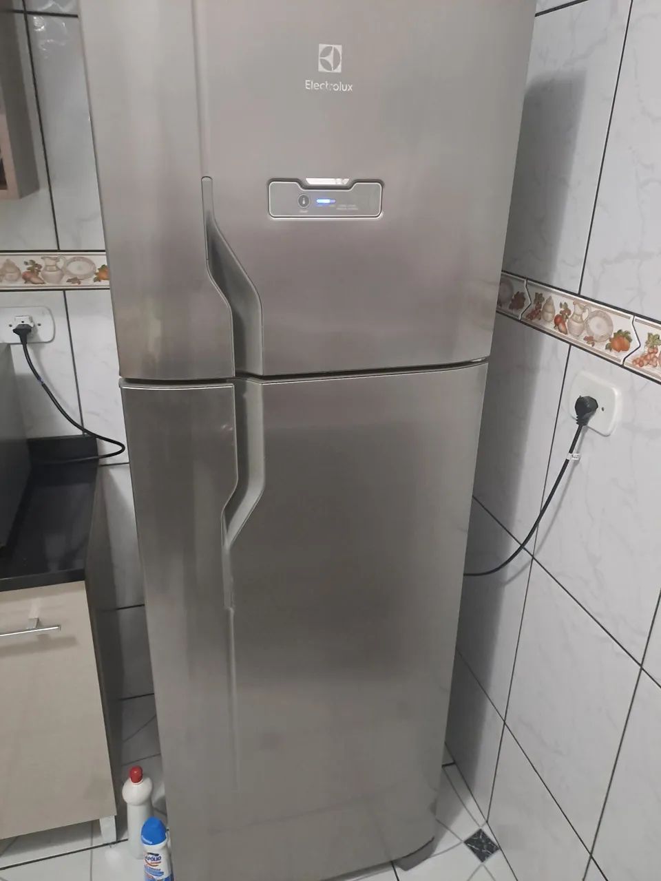 GELADEIRA DE INOX