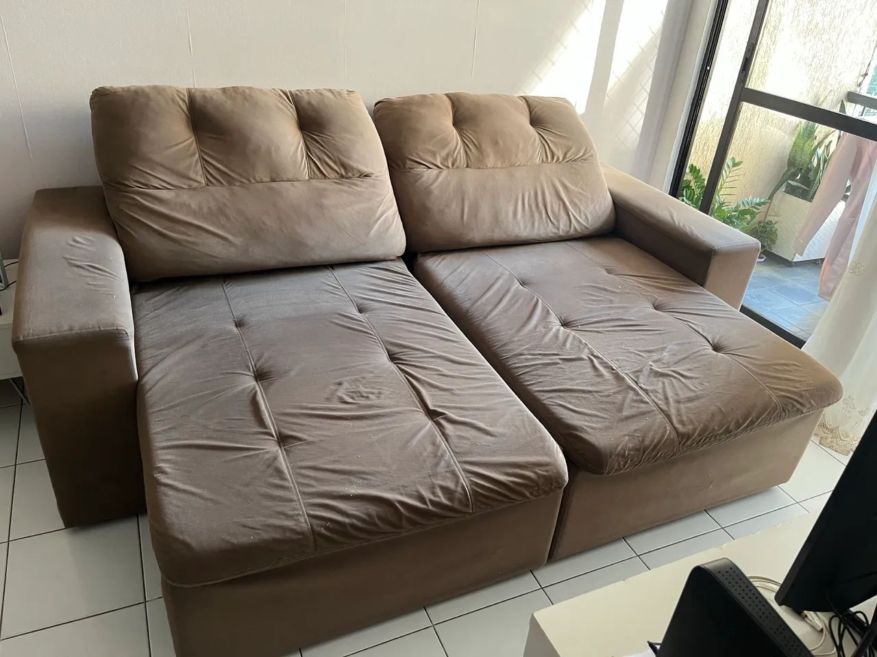 Sofá retrátil 