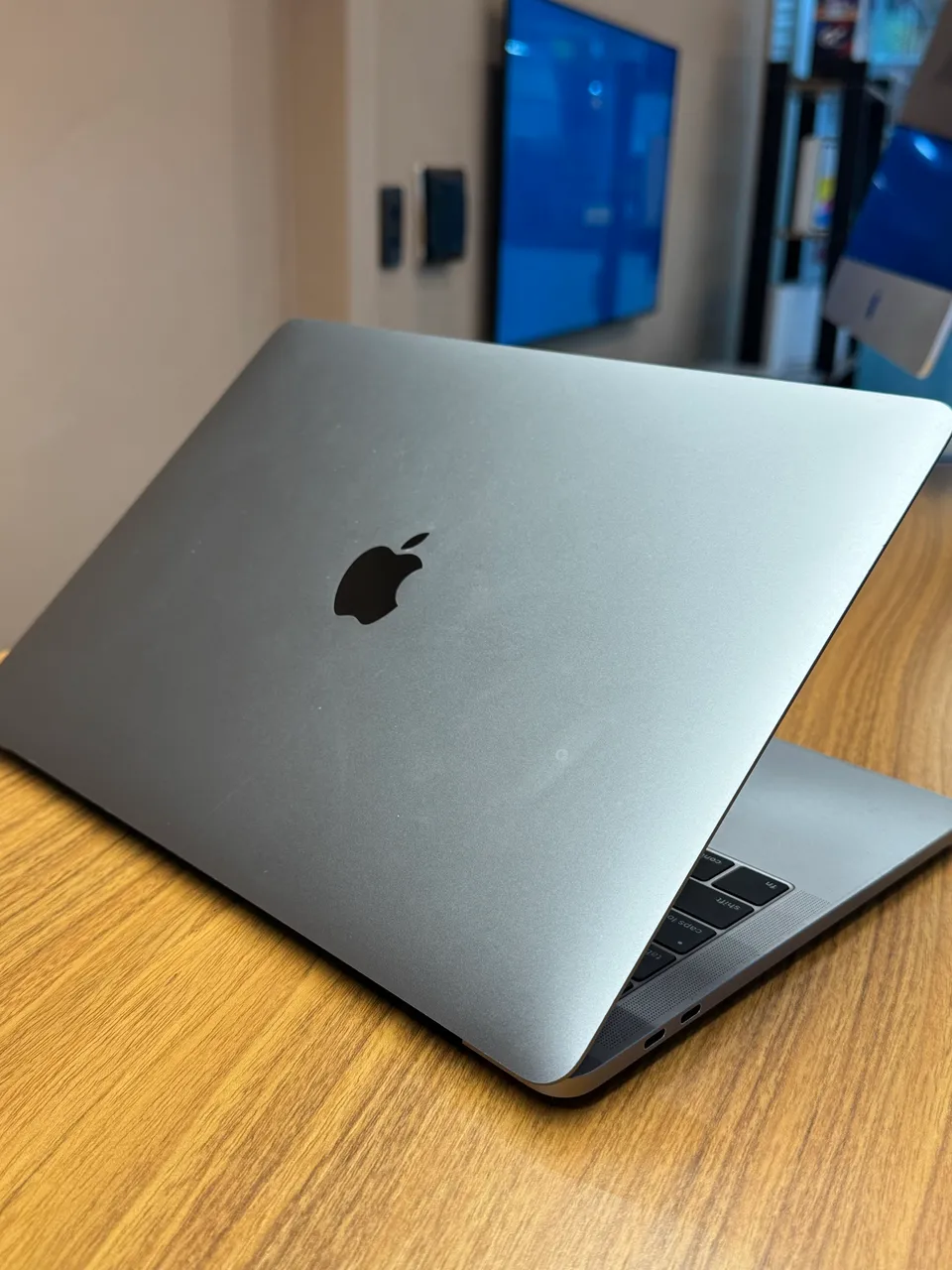 Macbook Pro 14 - M3 18gb 512gb - Notebooks - Santa Mônica