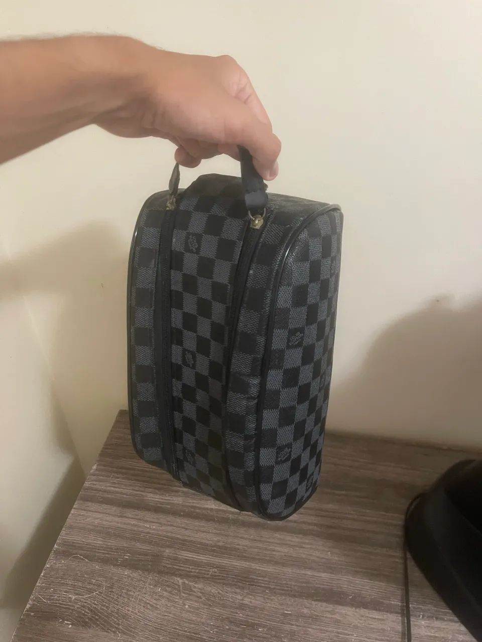 Necessaire Louis Vuitton