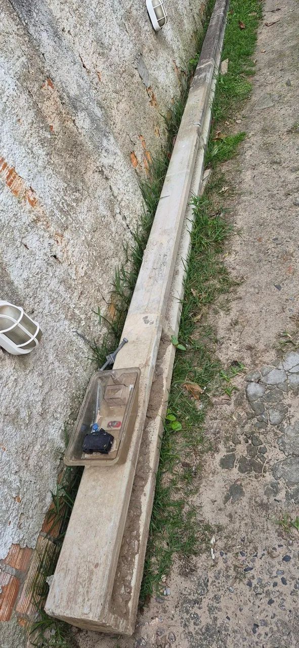Poste de concreto 7 metros.