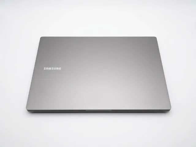 Notebook Samsung Book I3