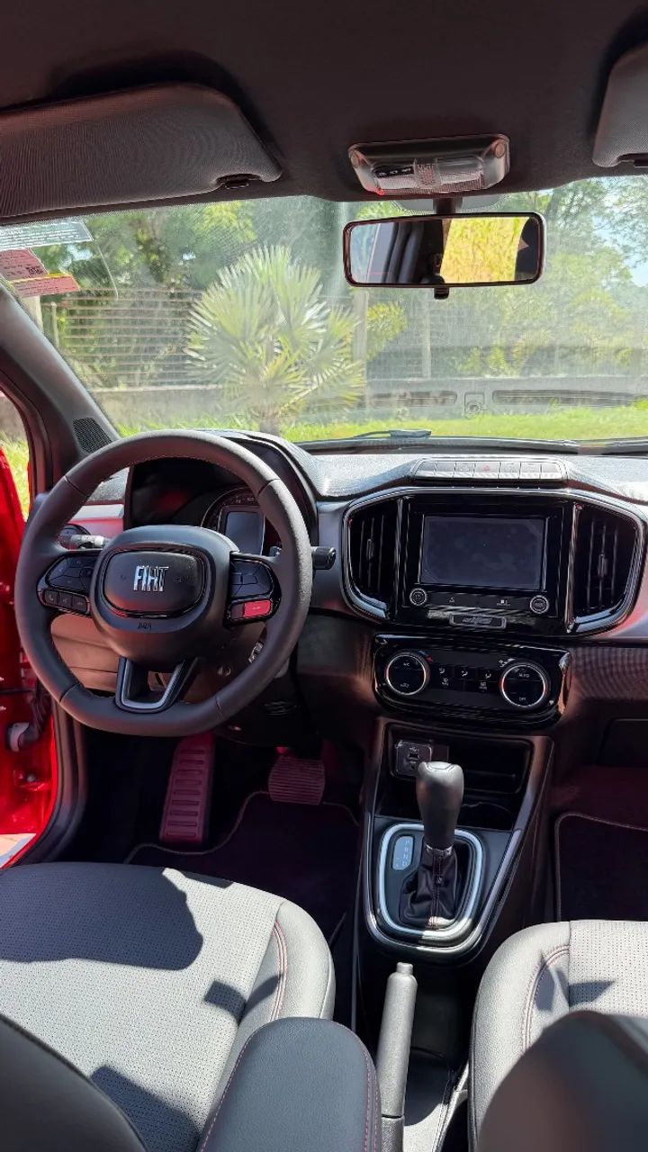 Fiat Strada Ultra 1.0 Flex Turbo CD Aut. 2025 - Foto 9