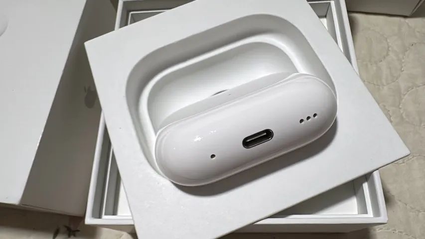 AirPods pro usb C - Foto 4