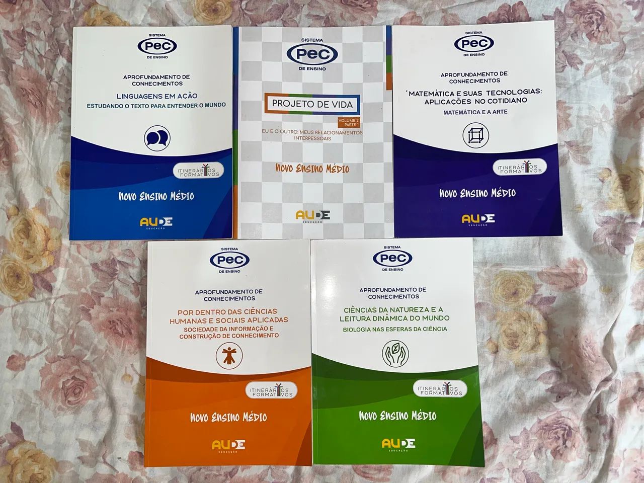 Livros didáticos da pec