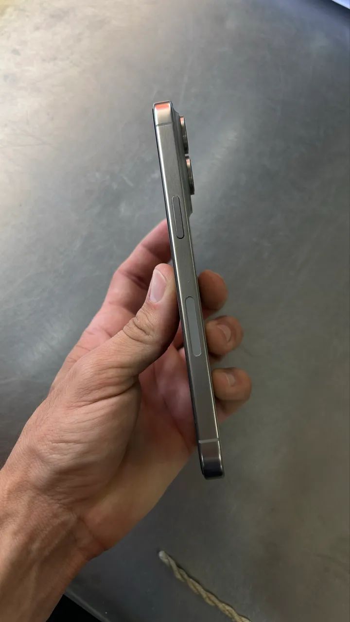 iPhone 15 pro Max  - Foto 2
