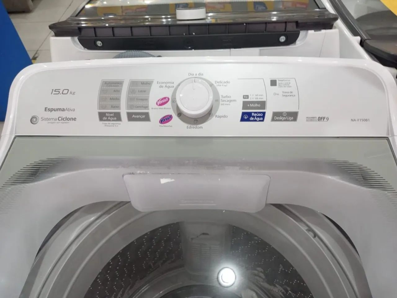 Máquina de lavar Panasonic 