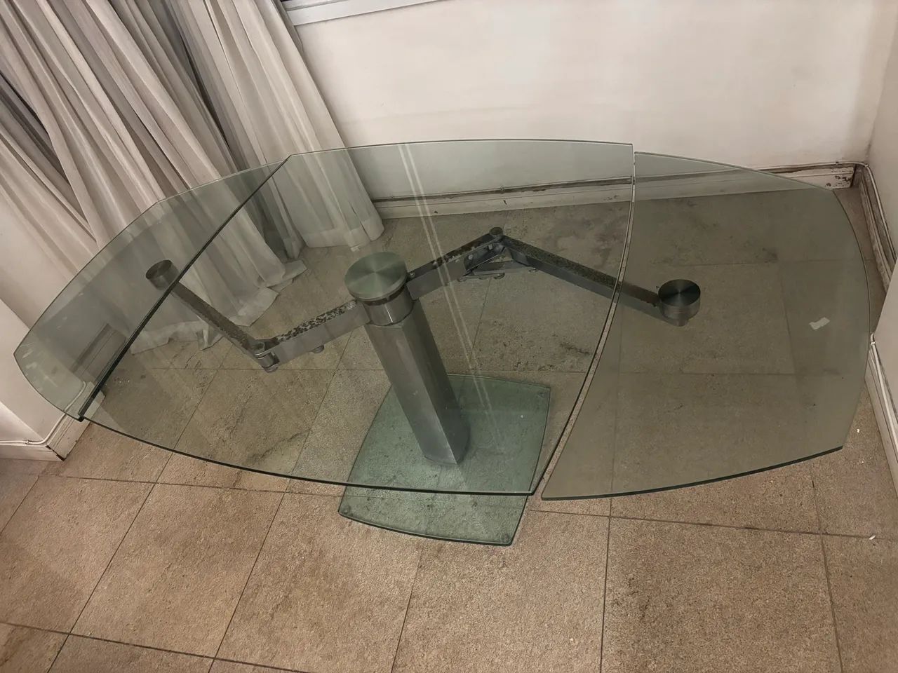 Mesa de Jantar de Vidro Extensível